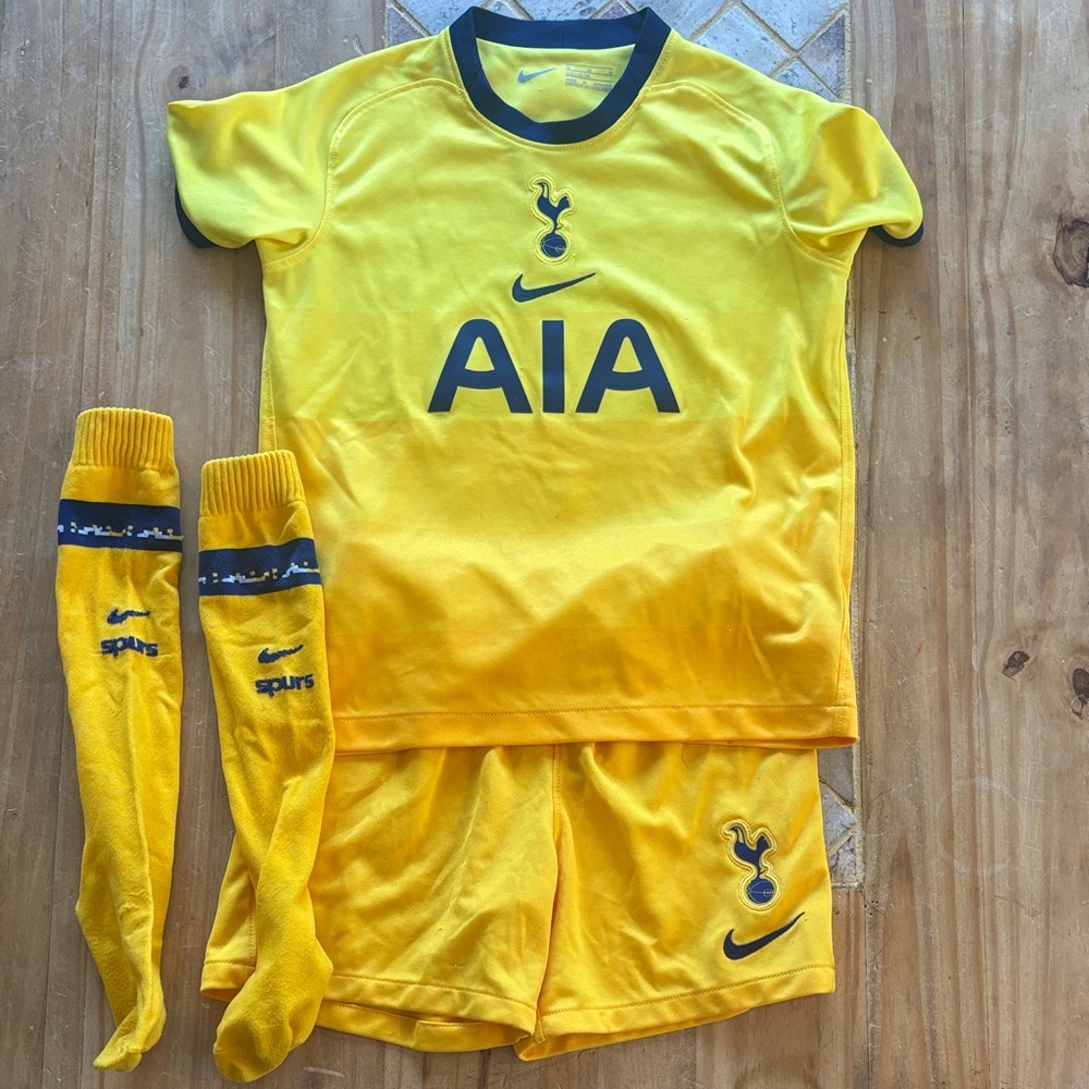 Nike Alex Morgan Tottenham Hotspur Soccer Kit